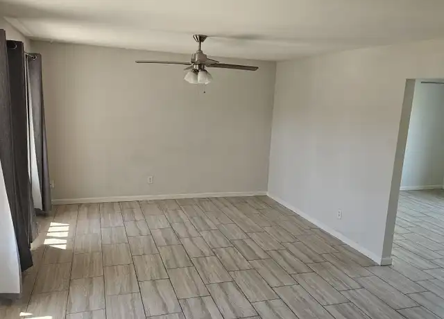 Property at 4404 S Grandview Ave, Tempe, AZ, 85282, 4 beds, 2.5 baths, [object Object]
