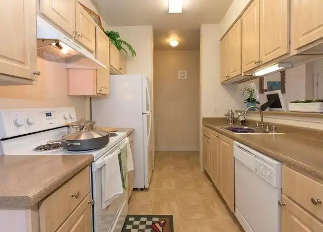 Property at 2151 Sunset Blvd, Rocklin, CA, 95765, 2 beds, 1 bath, [object Object]