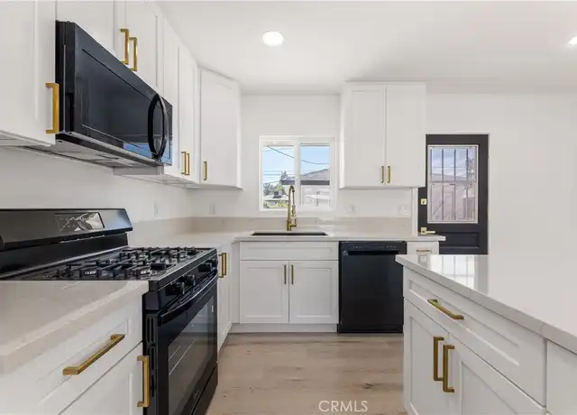 Property at 3411 N Pershing Ave, San Bernardino, CA, 92405, 2 beds, 1 bath, [object Object]