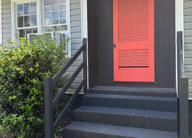 Property at 720 Bird St Unit 720, Anniston, AL, 36207, 2 beds, 1 bath, [object Object]