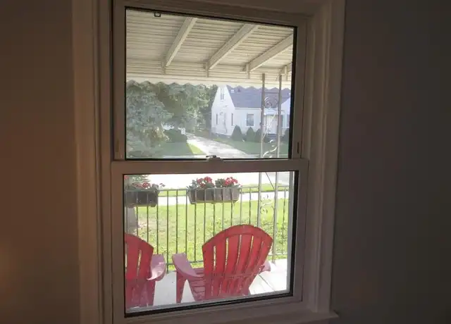 Property at 22042 Gascony Ave, Eastpointe, MI, 48021, 3 beds, 1 bath, [object Object]