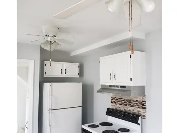 Property at 22042 Gascony Ave, Eastpointe, MI, 48021, 3 beds, 1 bath, [object Object]