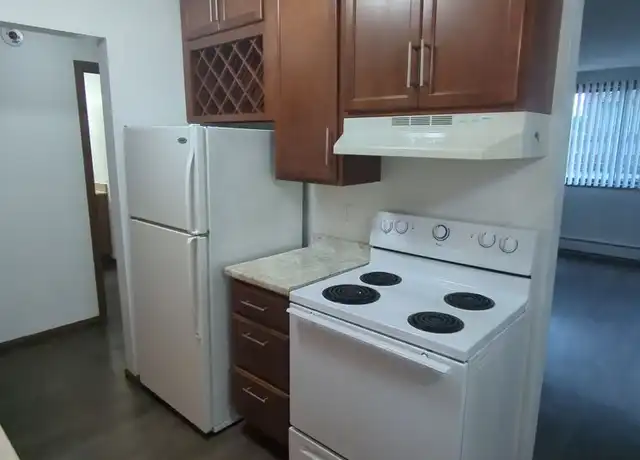 Property at 1014 E Saint Germain St Unit 1014-005, St Cloud, MN, 56304, 1 bed, 1 bath, [object Object]