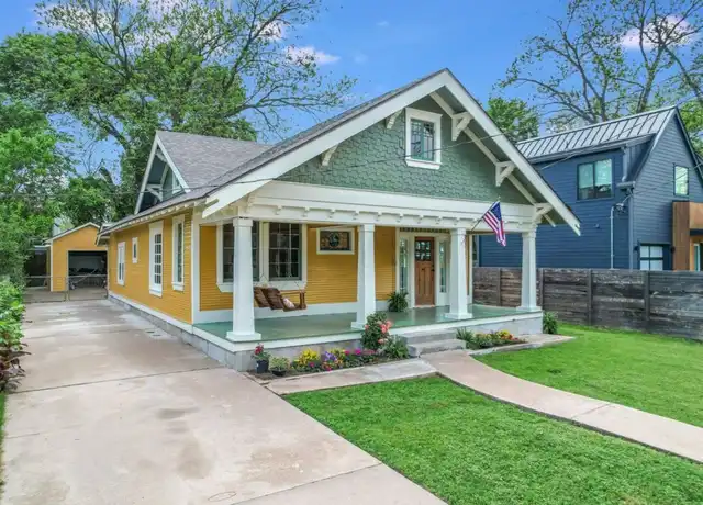 Property at 2905 Prado St, Austin, TX, 78702, 3 beds, 2 baths, [object Object]