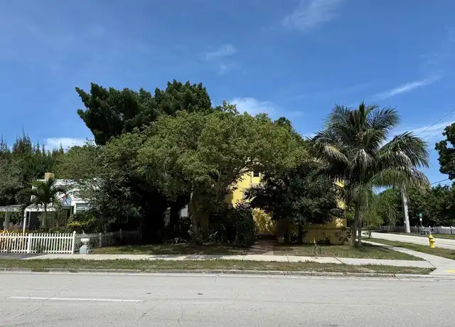 Property at 1904 20th Ave Unit 3, Vero Beach, FL, 32960, 1 bed, 1 bath, [object Object]