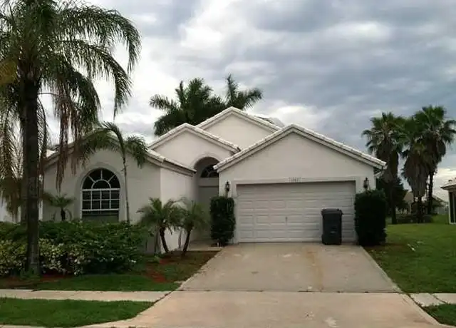 Property at 1743 Barnstable Rd, Wellington, FL, 33414, 3 beds, 2 baths, [object Object]