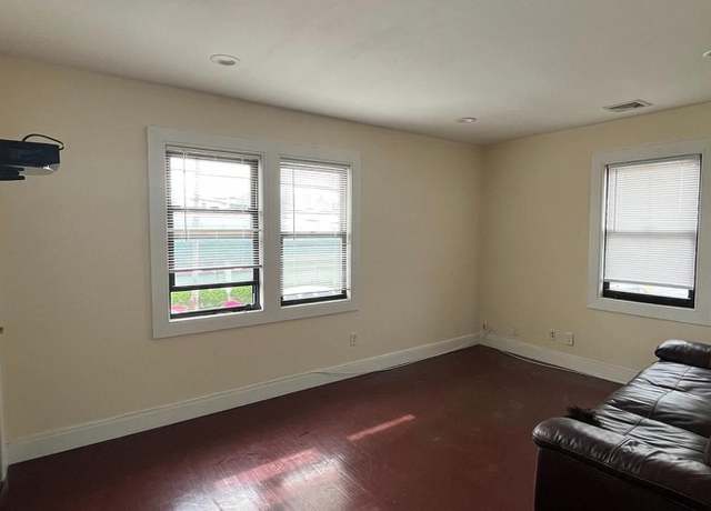 Photo of 55 N Central Ave Unit 2nd, Valley Stream, NY 11580
