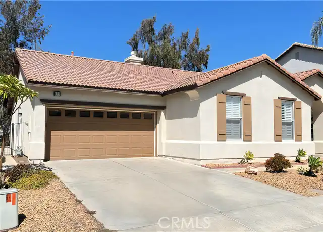 Property at 679 Shasta Dr, Corona, CA, 92881, 3 beds, 2 baths, [object Object]