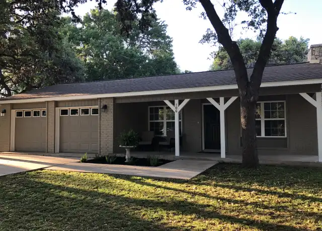 Property at 106 Cibolo Oak Ln, Boerne, TX, 78006, 3 beds, 2 baths, [object Object]