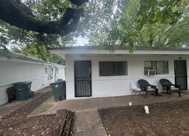 Property at 4360 Dorris St, Chattanooga, TN, 37410, 2 beds, 1 bath, [object Object]