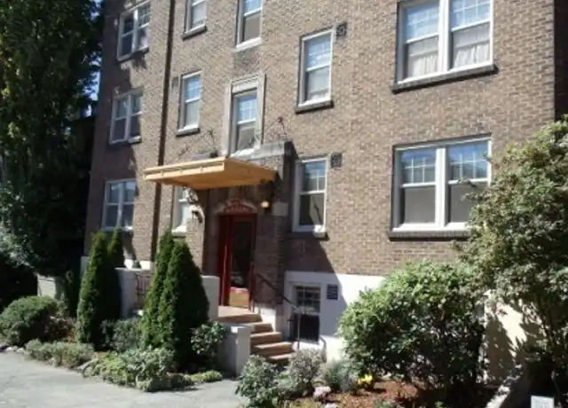 Property at Naomi & Charmaine - 625 4th Ave W, Seattle, WA, 98119, 0 beds, 1 bath, [object Object]