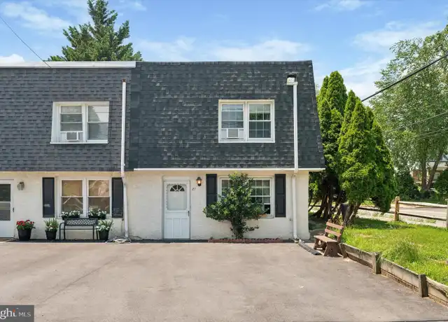Property at 27 Bobbin Mill Rd, Media, PA, 19063, 3 beds, 1.5 baths, [object Object]