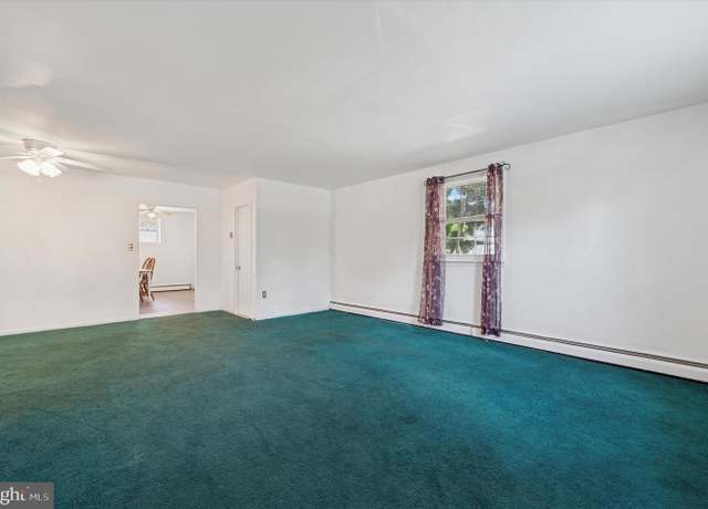 Photo of 27 Bobbin Mill Rd, Media, PA 19063