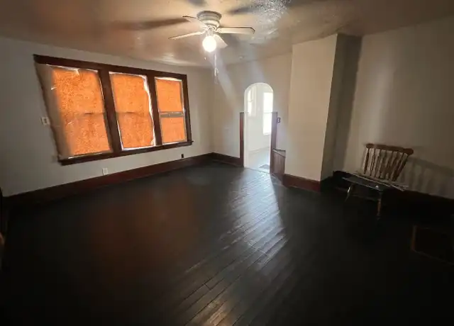 Property at 491 Allyn St Unit 1, Akron, OH, 44304, 3 beds, 1 bath, [object Object]