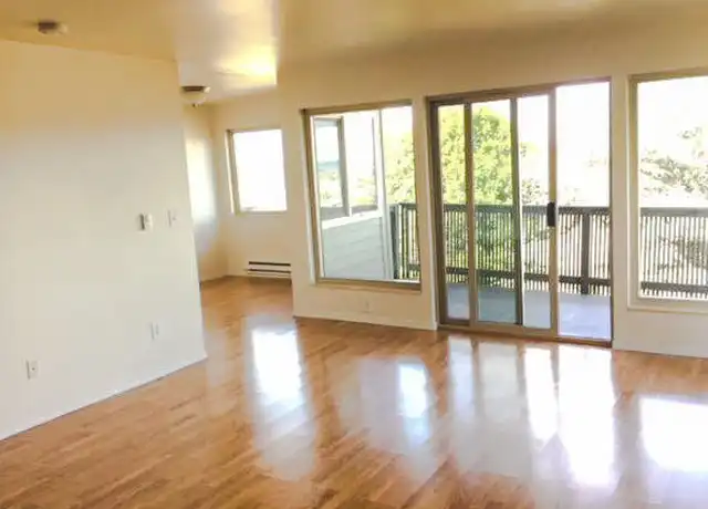 Property at 3535 27th Pl W Unit 504, Seattle, WA, 98199, 2 beds, 2 baths, [object Object]