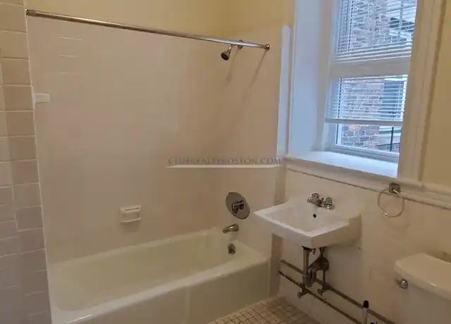 Property at 25 Park Dr Unit 5, Boston, MA, 02215, 0 beds, 1 bath, [object Object]
