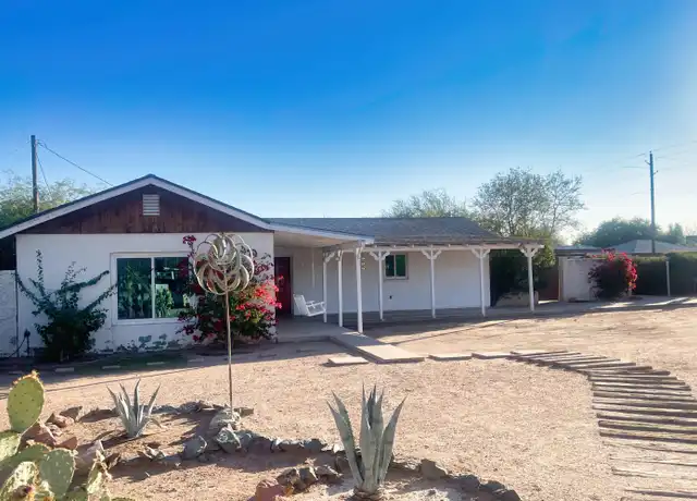Property at 2107 E Monte Vista Rd, Phoenix, AZ, 85006, 2 beds, 1 bath, [object Object]
