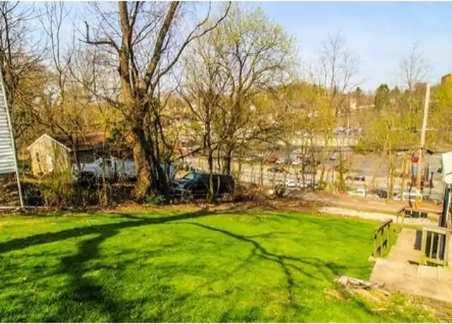 Property at 2430 Woodward Ave Unit 1, Pittsburgh, PA, 15226, 3 beds, 1 bath, [object Object]