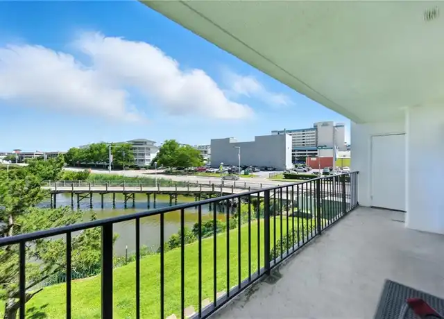 Property at 500 Pacific Ave #202, Virginia Beach, VA, 23451, 1 bed, 1 bath, [object Object]
