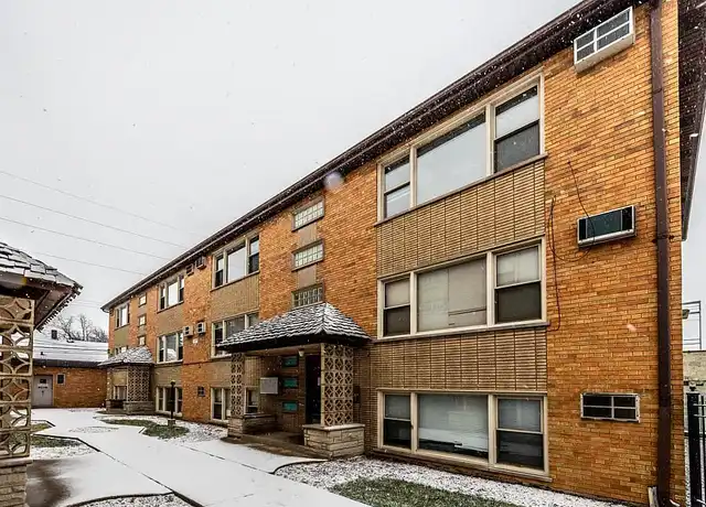 Property at 304 East 147th Street - 304 E 147th St, Harvey, IL, 60426, 1 bed, 1 bath, [object Object]