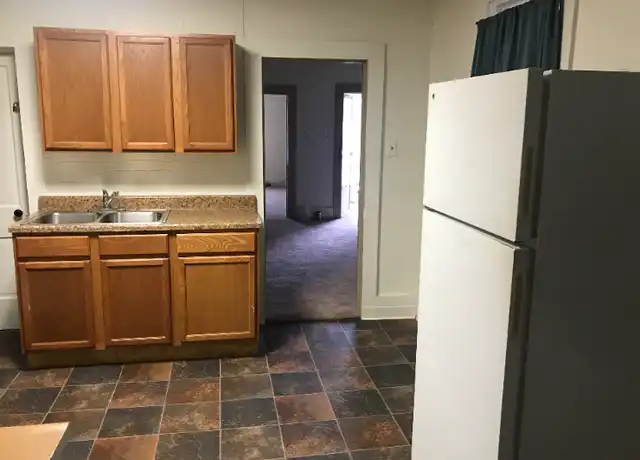 Property at 1202 Gomber Ave Unit 4PLEX, Cambridge, OH, 43725, 1 bed, 1 bath, [object Object]