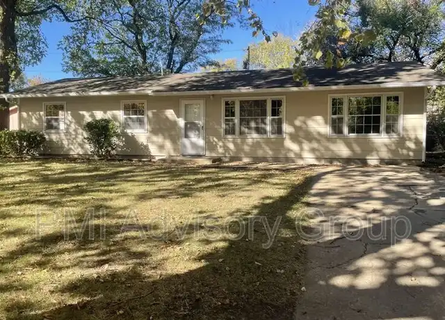 Property at 2213 SE Davies St, Topeka, KS, 66605, 4 beds, 2 baths, [object Object]