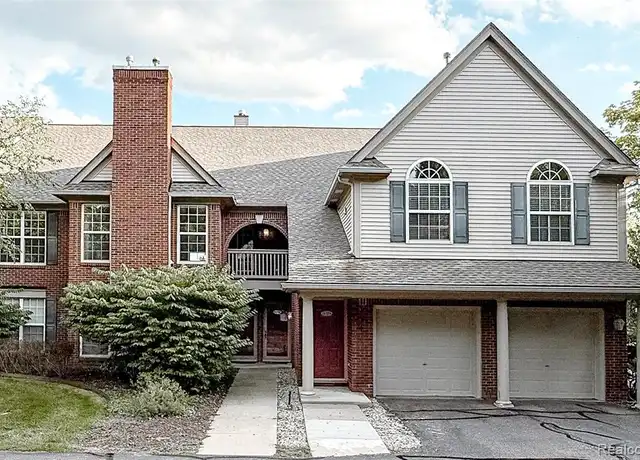 Property at 28560 Carlton Way Dr, Novi, MI, 48377, 2 beds, 2 baths, [object Object]