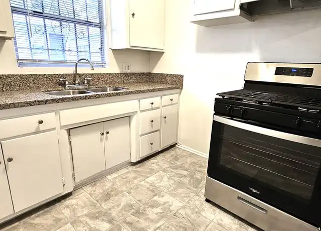Property at 6655 Franklin Ave Unit 07, Los Angeles, CA, 90028, 2 beds, 1 bath, [object Object]