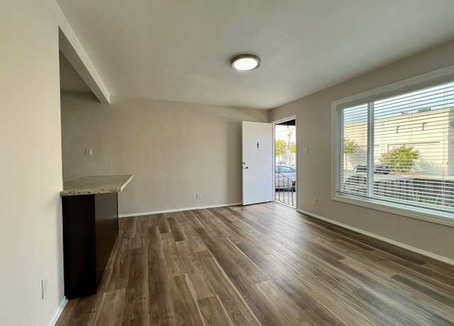Photo of 1450 Laurel St Unit 1, San Carlos, CA 94070