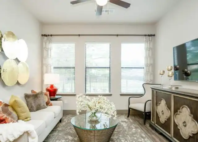Property at 2033 S Gessner Rd Unit 175, Houston, TX, 77063, 1 bed, 1 bath, [object Object]