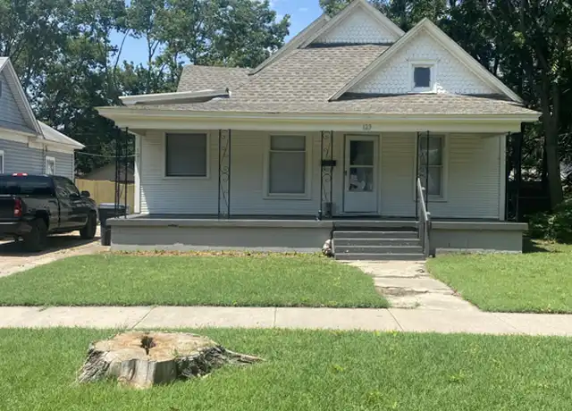 Property at 123 N Clarence St, Wichita, KS, 67203, 1 bed, 1 bath, [object Object]