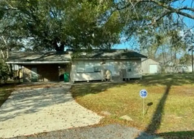 Property at 30121 Julia St, Albany, LA, 70711, 2 beds, 1 bath, [object Object]