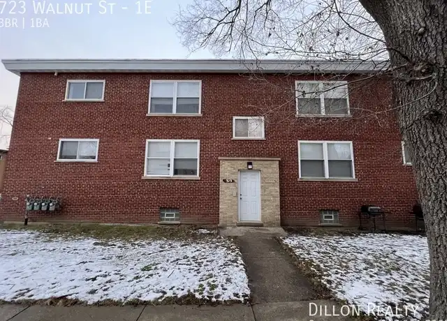 Property at 723 Walnut St Unit 1E, Waukegan, IL, 60085, 3 beds, 1 bath, [object Object]