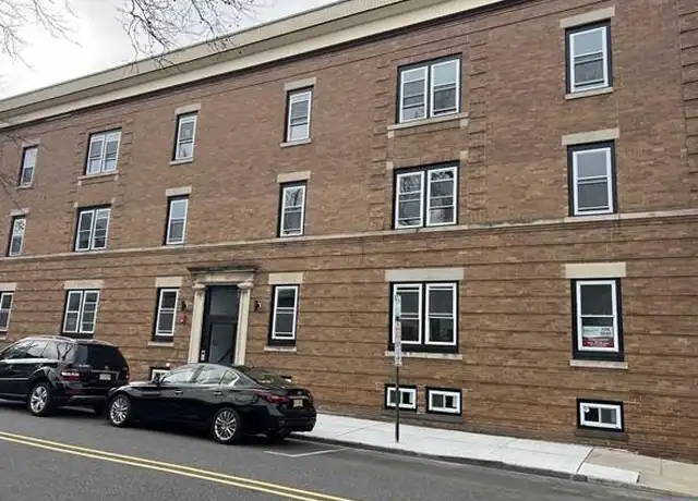 Property at 622 Warren St Unit 6, Harrison, NJ, 07029, 3 beds, 2 baths, [object Object]