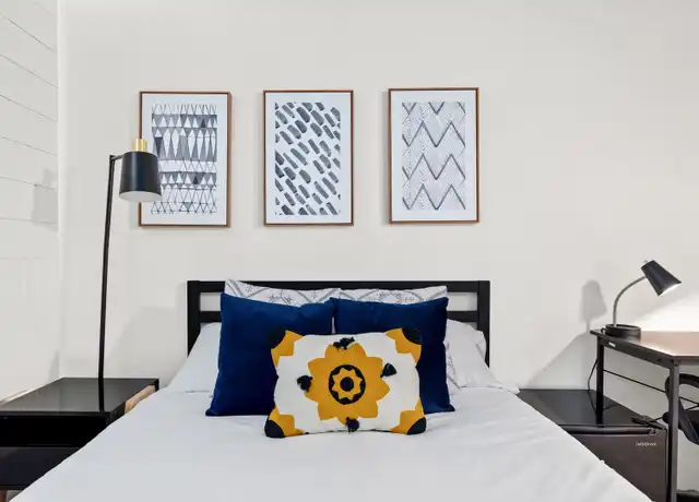 Property at 655 Kelton Ave Rm 2 2 (Lego), Los Angeles, CA, 90024, 3 beds, 2 baths, [object Object]
