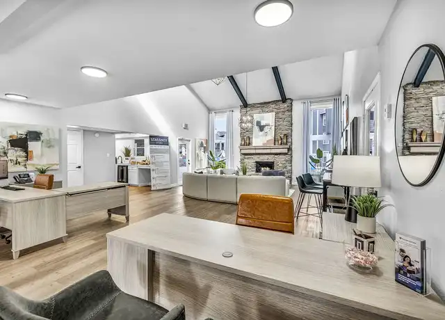 Property at Stassney at SoCo - 1800 E Stassney Ln, Austin, TX, 78744, 1-2 bed, 1-2 bath, [object Object]