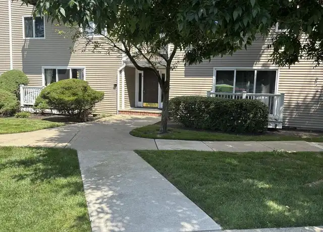 Property at 13 Presidential Dr #13, Englewood, NJ, 07631, 2 beds, 1 bath, [object Object]