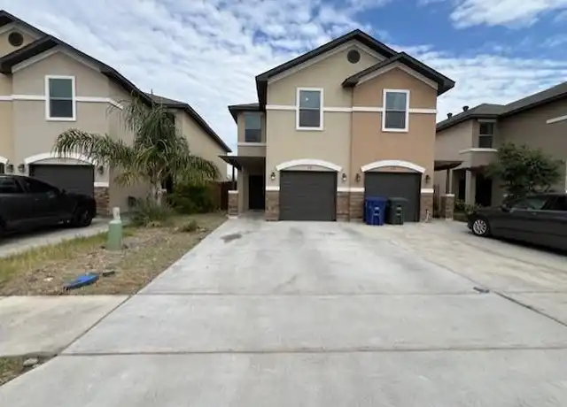 Property at 130 Niagara Dr Unit 130, Laredo, TX, 78045, 3 beds, 2.5 baths, [object Object]