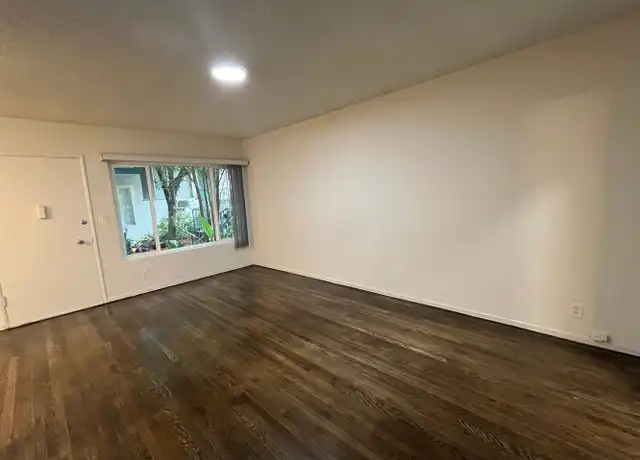Property at 2352 Glendale Blvd Unit 7, Los Angeles, CA, 90039, 1 bed, 1 bath, [object Object]