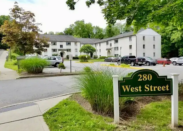 Property at 280 West St, Mt Kisco, NY, 10549, 1-2 bed, 1 bath, [object Object]