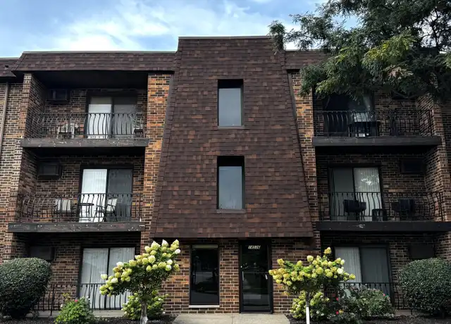 Property at 14536 S Muskegon Ave Unit 3D, Chicago, IL, 60633, 2 beds, 1 bath, [object Object]