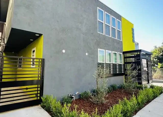 Property at 6244 De Longpre Ave Unit 2, Los Angeles, CA, 90028, 1 bed, 1 bath, [object Object]