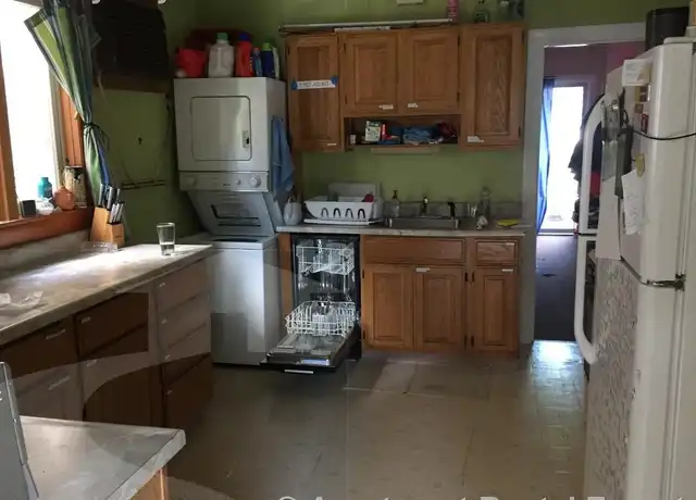 Property at 73 Hancock St Unit 2, Somerville, MA, 02144, 4 beds, 2 baths, [object Object]