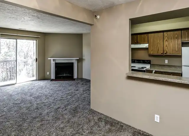 Property at Fox Valley Apartments - 3920 N 104th Ct, Omaha, NE, 68134, 1-2 bed, 1 bath, [object Object]