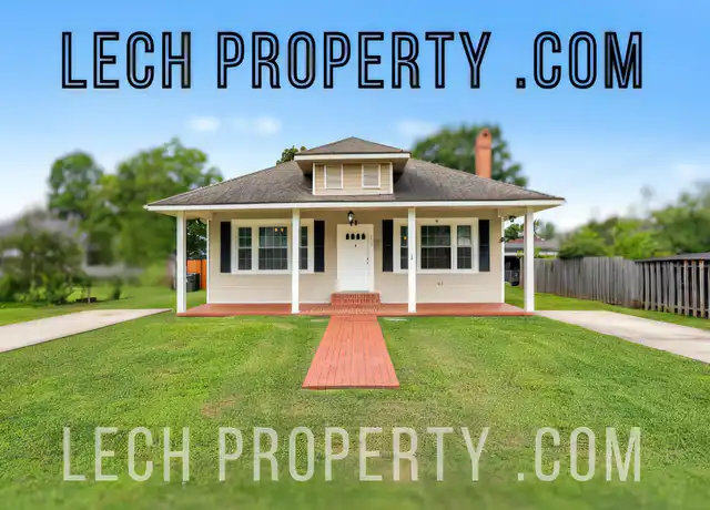 Property at 302 N 10th St, Erwin, NC, 28339, 2 beds, 2 baths, [object Object]
