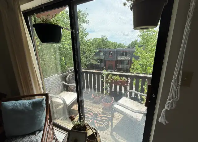 Property at 104 Clinkscales Rd Unit 500, Columbia, MO, 65203, 3 beds, 2 baths, [object Object]