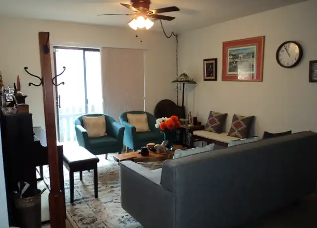 Property at 104 Clinkscales Rd Unit 500, Columbia, MO, 65203, 3 beds, 2 baths, [object Object]
