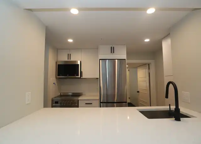 Property at 1919 Green St Unit A, Philadelphia, PA, 19130, 0 beds, 1 bath, [object Object]