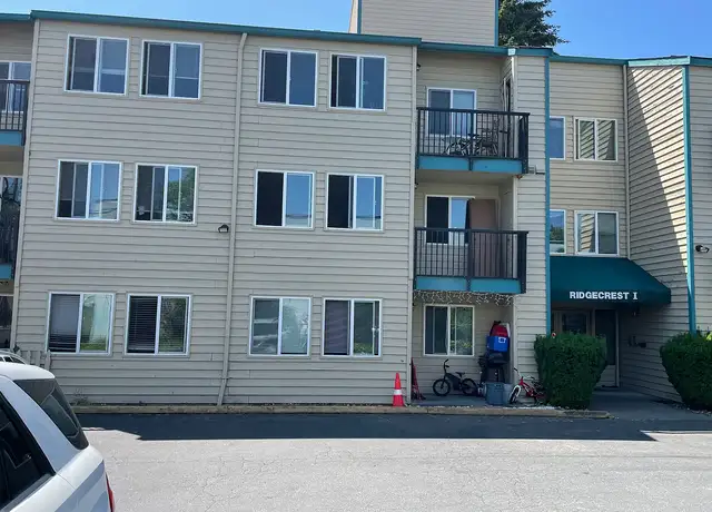 Photo of 412 NE 165th St, Shoreline, WA 98155