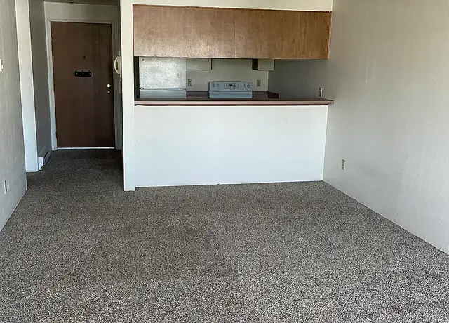 Photo of 412 NE 165th St, Shoreline, WA 98155